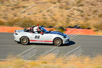 media/Nov-16-2024-Extreme Speed (Sat) [[6587d07cc4]]/Red Group/Session 3 (The Bowl)/